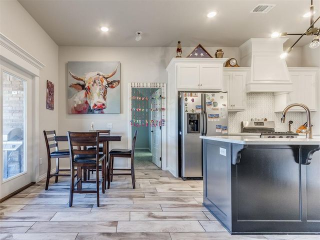 3208 Open Prairie Trail, Yukon, OK 73099