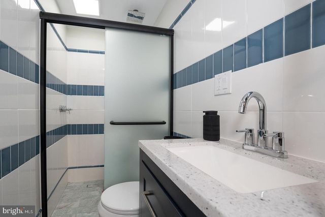 1022 CLOVER HILL RD, Wynnewood, PA 19096