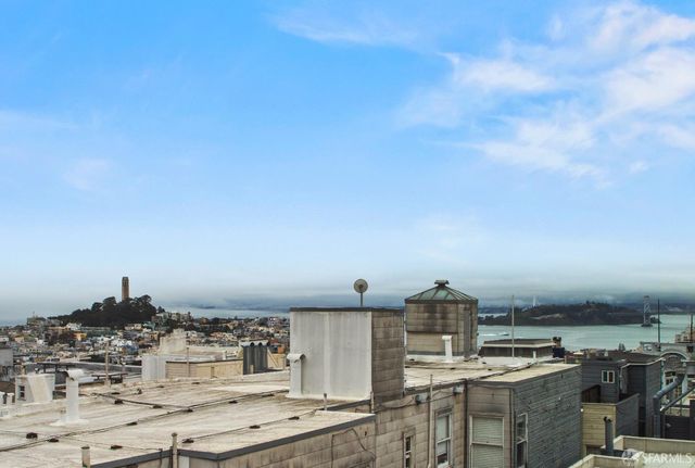 1230 Clay Street 303, San Francisco, CA 94108