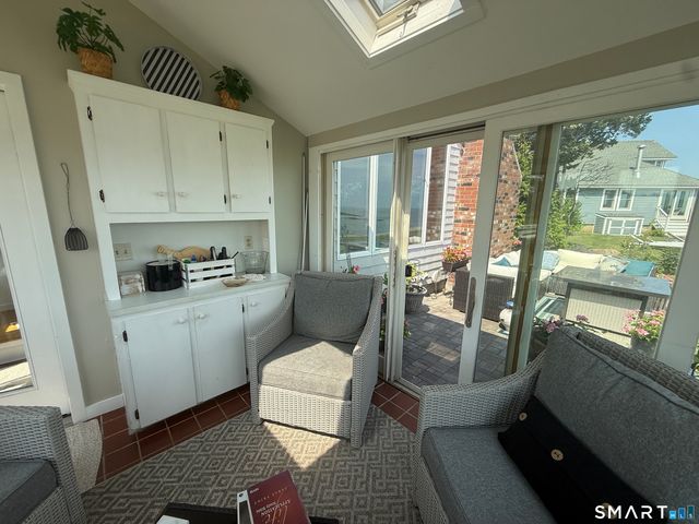 19 White Top Lane Lane, Guilford, CT 06437