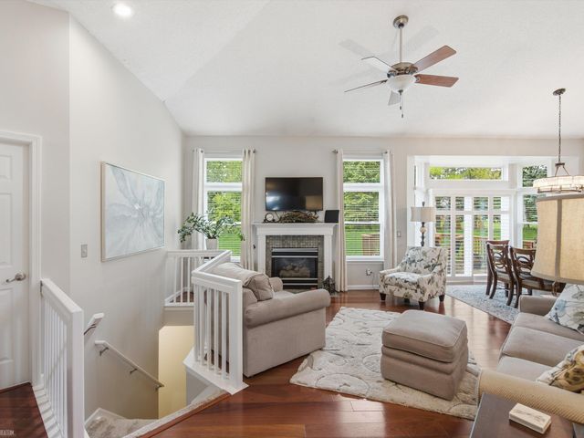 4652 Amberwood Court, Oakland Twp, MI 48306