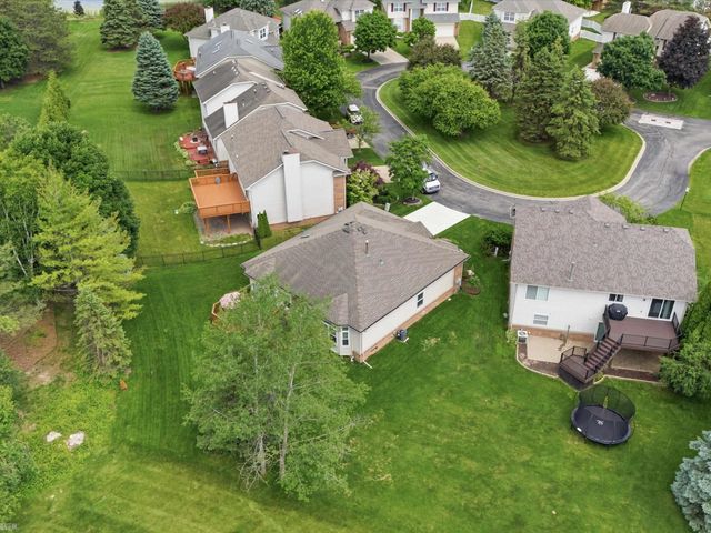 4652 Amberwood Court, Oakland Twp, MI 48306