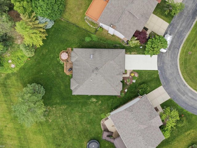 4652 Amberwood Court, Oakland Twp, MI 48306