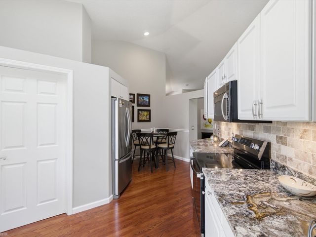 4652 Amberwood Court, Oakland Twp, MI 48306