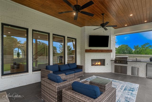 1028 Horizon Hill Drive, Shreveport, LA 71106