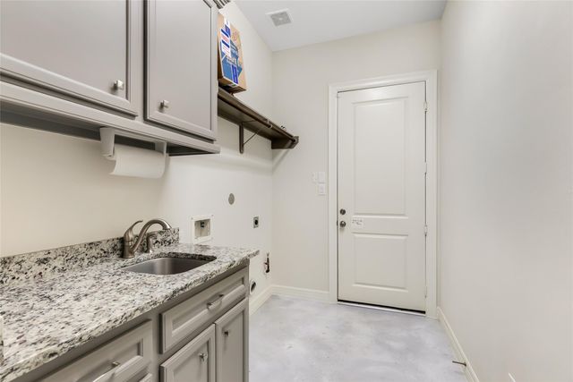 538 Magnolia Point Drive, Huffman, TX 77336