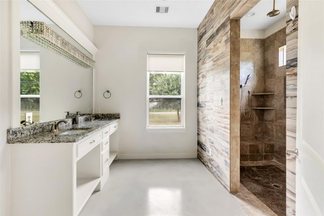 538 Magnolia Point Drive, Huffman, TX 77336