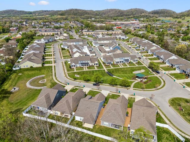 168 Mary Ann Cir, Spring Hill, TN 37174