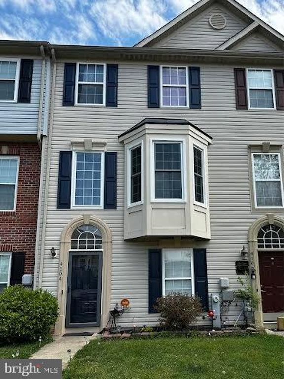 4104 CUTTY SARK, Middle River, MD 21220