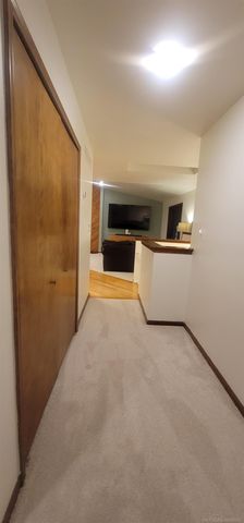 415 Coledale Drive, White Lake, MI 48386