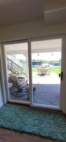 415 Coledale Drive, White Lake, MI 48386