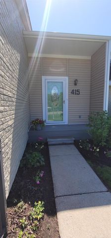 415 Coledale Drive, White Lake, MI 48386