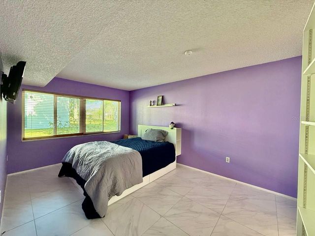 7560 92ND STREET 102B, Seminole, FL 33777