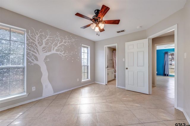 1511 Proctor Avenue, Mount Pleasant, TX 75455