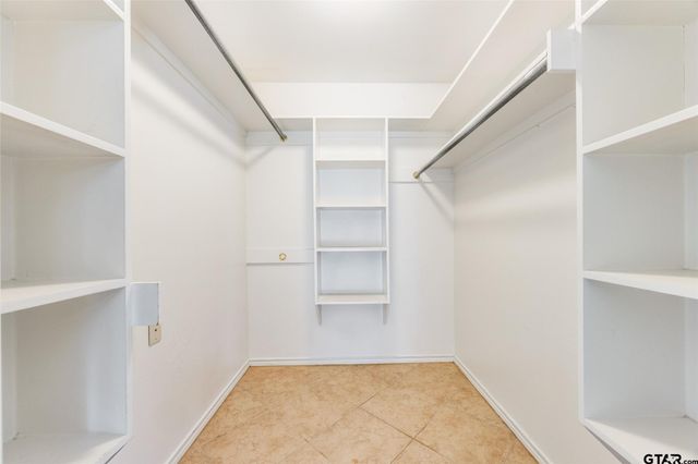 1511 Proctor Avenue, Mount Pleasant, TX 75455