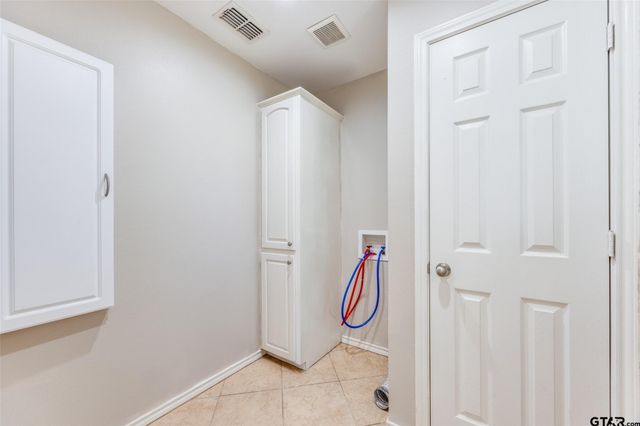 1511 Proctor Avenue, Mount Pleasant, TX 75455