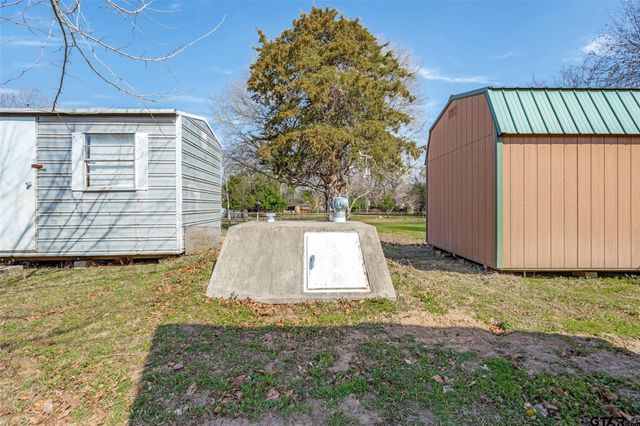 1511 Proctor Avenue, Mount Pleasant, TX 75455