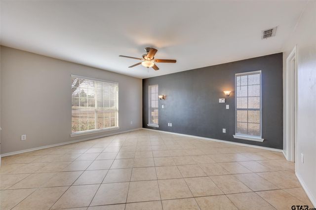 1511 Proctor Avenue, Mount Pleasant, TX 75455