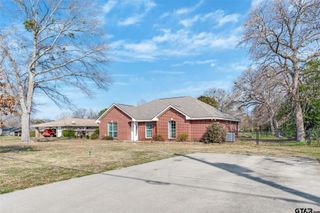 1511 Proctor Avenue, Mount Pleasant, TX 75455