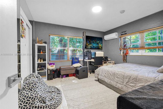 9325 NE 5th Ave none, Miami Shores, FL 33138