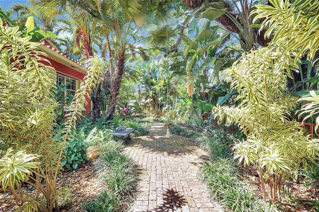 9325 NE 5th Ave none, Miami Shores, FL 33138