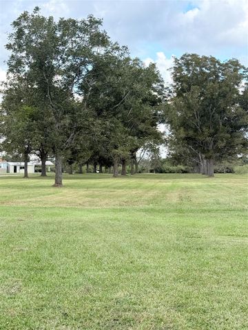 9639 Fm 524 Road, Sweeny, TX 77480
