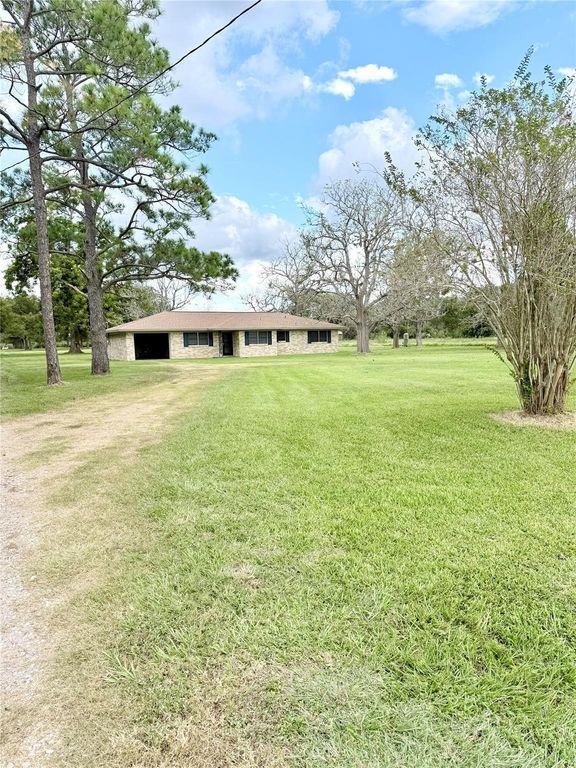 9639 Fm 524 Road, Sweeny, TX 77480