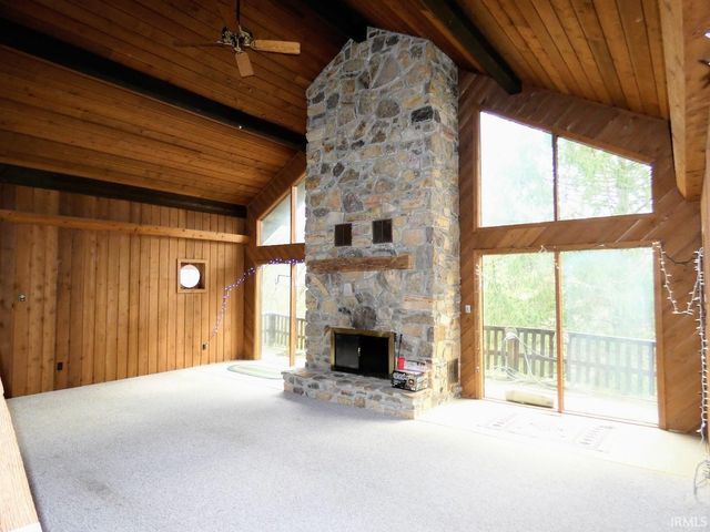 895 Wells Ln, Springville, IN 47462