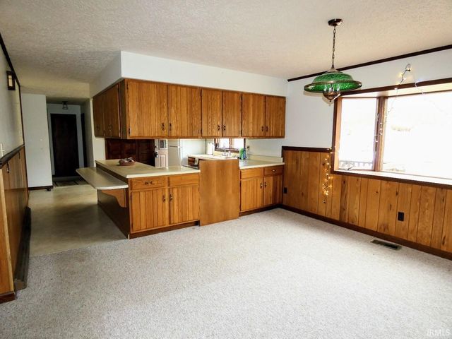 895 Wells Ln, Springville, IN 47462