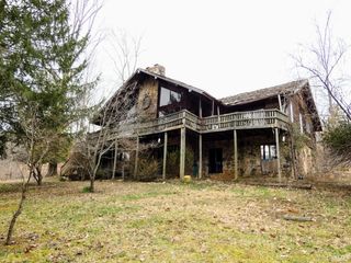 895 Wells Ln, Springville, IN 47462
