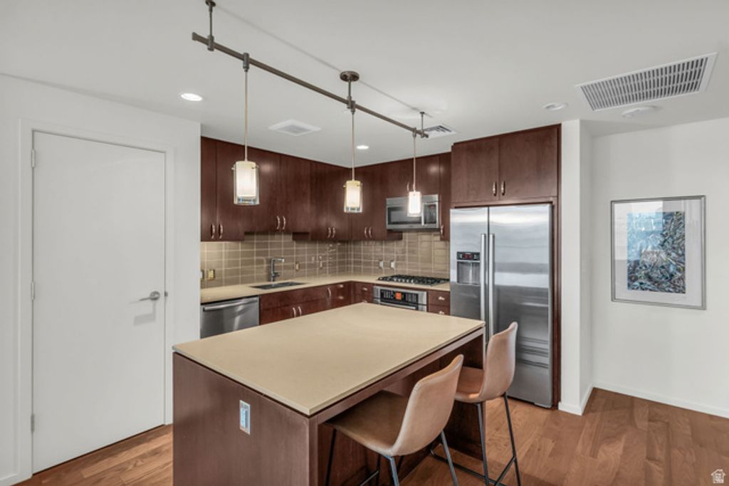 Image 9 of property listing at 35 E 100 S #809, Salt Lake City, UT 84111