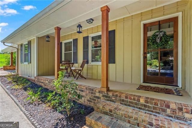 4941 Bedell Road NE, Roswell, GA 30075