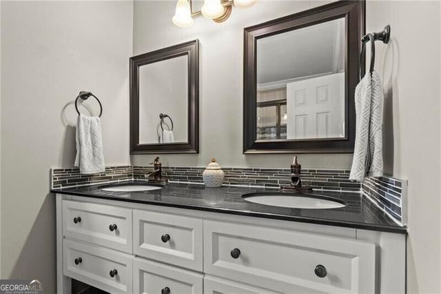4941 Bedell Road NE, Roswell, GA 30075