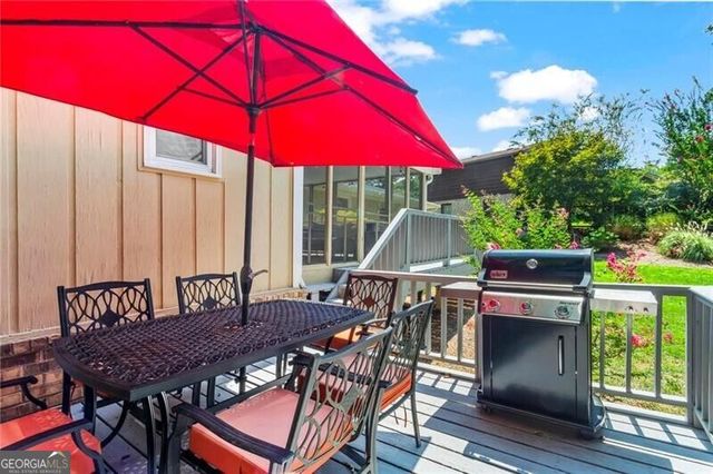 4941 Bedell Road NE, Roswell, GA 30075