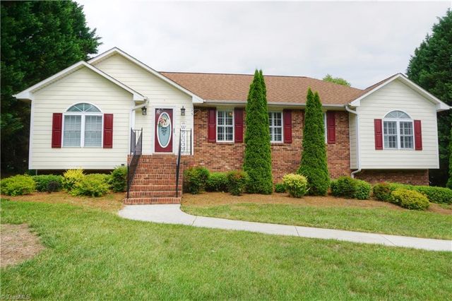 175 Loblolly Lane, Winston-salem, NC 27107