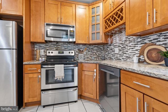 1333 S 16TH ST, Philadelphia, PA 19146