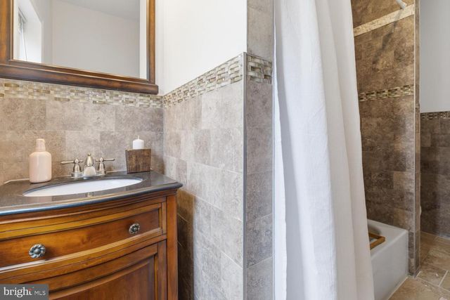 1333 S 16TH ST, Philadelphia, PA 19146