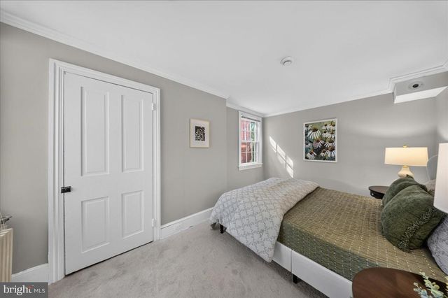 419 DELAWARE, New Castle, DE 19720
