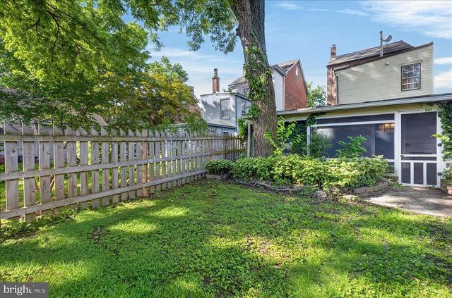 419 DELAWARE, New Castle, DE 19720