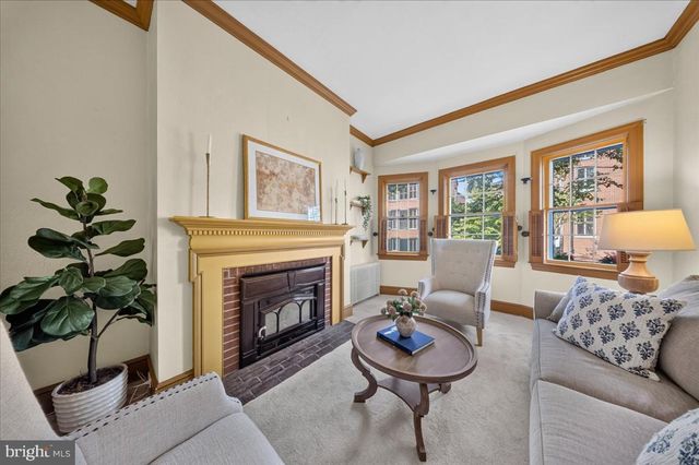 419 DELAWARE, New Castle, DE 19720