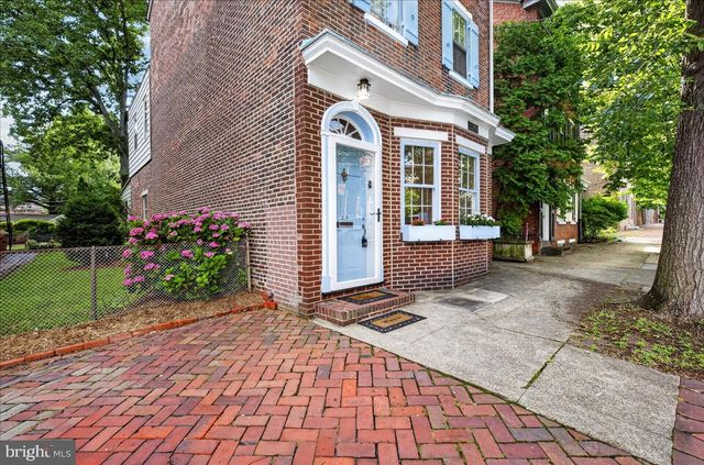 419 DELAWARE, New Castle, DE 19720