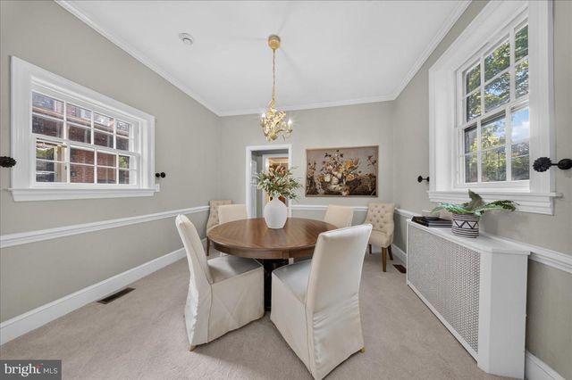 419 DELAWARE, New Castle, DE 19720