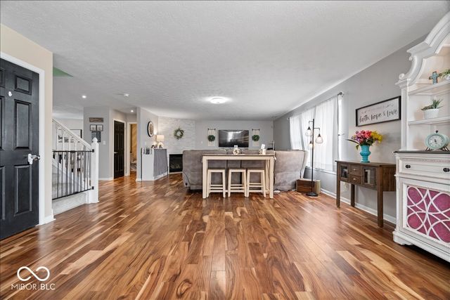 6652 Greenspire Place, Indianapolis, IN 46221