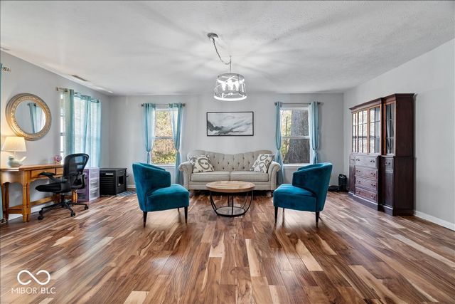 6652 Greenspire Place, Indianapolis, IN 46221