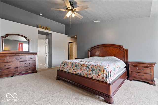 6652 Greenspire Place, Indianapolis, IN 46221