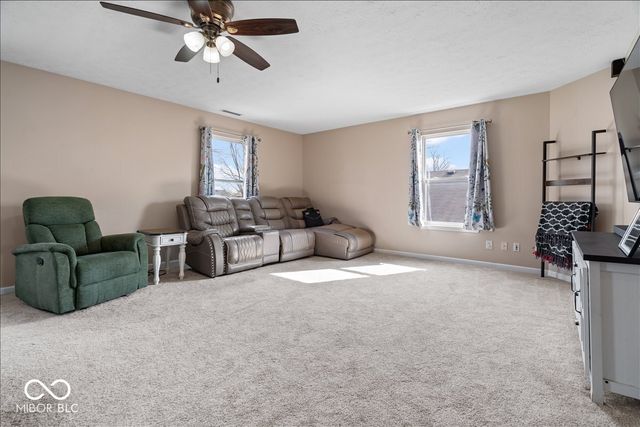 6652 Greenspire Place, Indianapolis, IN 46221