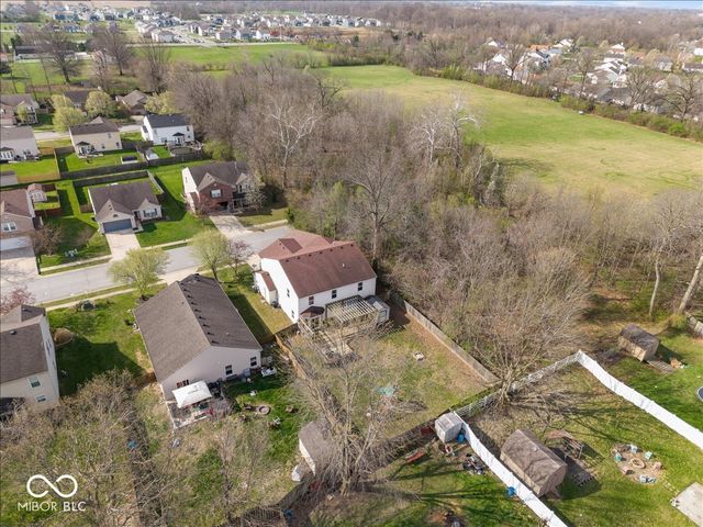 6652 Greenspire Place, Indianapolis, IN 46221