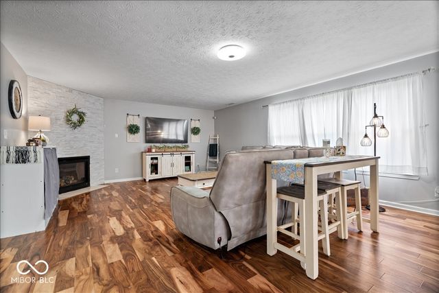 6652 Greenspire Place, Indianapolis, IN 46221