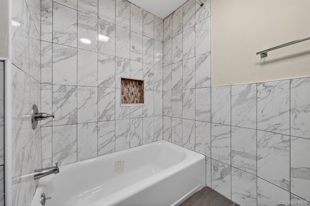 158 Willow Street 1C, Yonkers, NY 10701