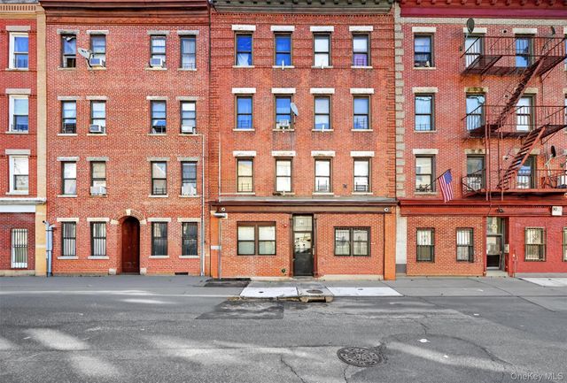 158 Willow Street 1C, Yonkers, NY 10701